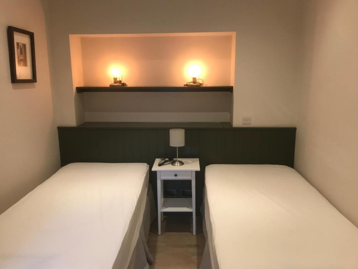 Eyre Luxury Apartment ゴールウェイ エクステリア 写真
