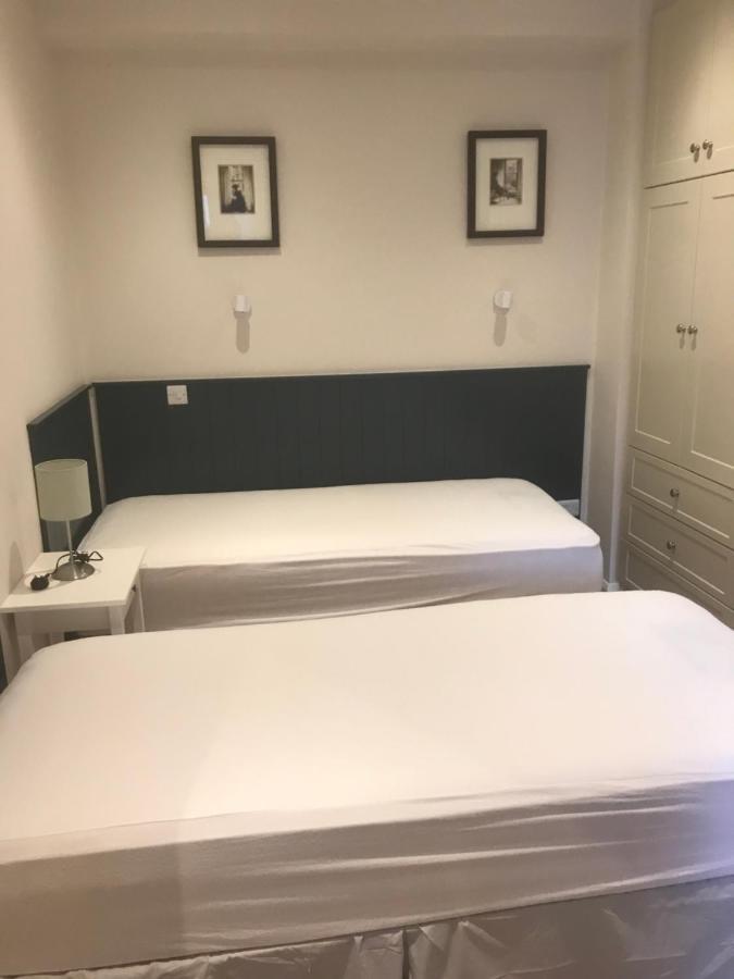 Eyre Luxury Apartment ゴールウェイ エクステリア 写真